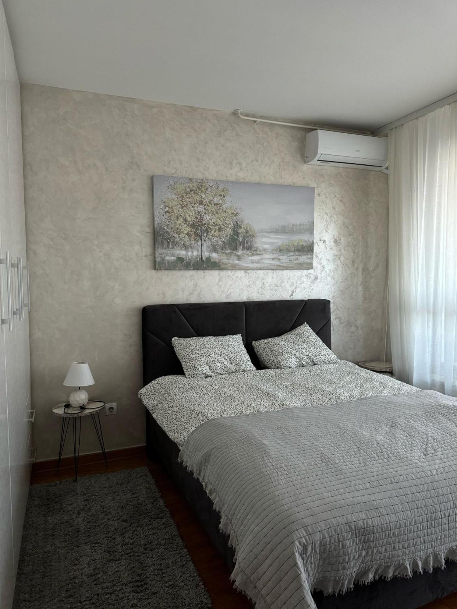 Manhattan Apartman Belvil Belgrado Esterno foto