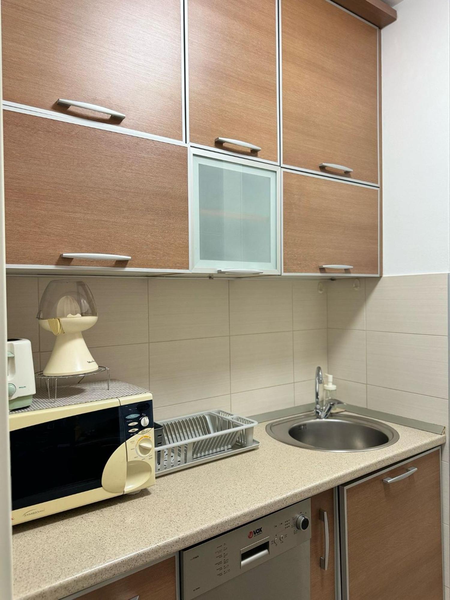 Manhattan Apartman Belvil Belgrado Esterno foto