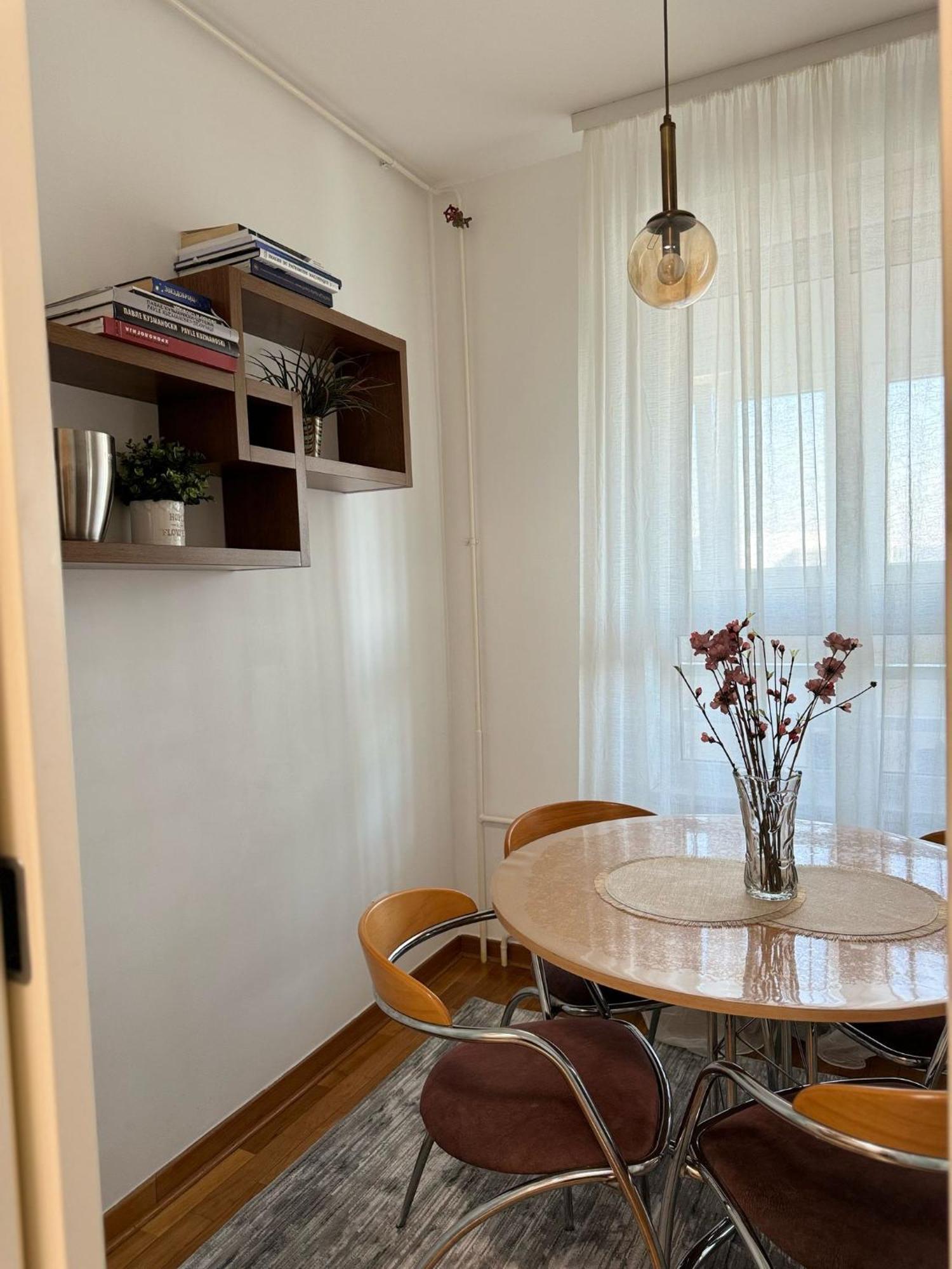Manhattan Apartman Belvil Belgrado Esterno foto